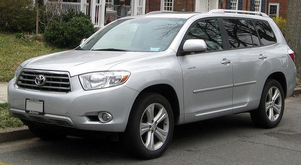 Toyota Highlander - Qem LLC